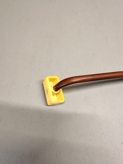 0414229-7 Cessna Handle