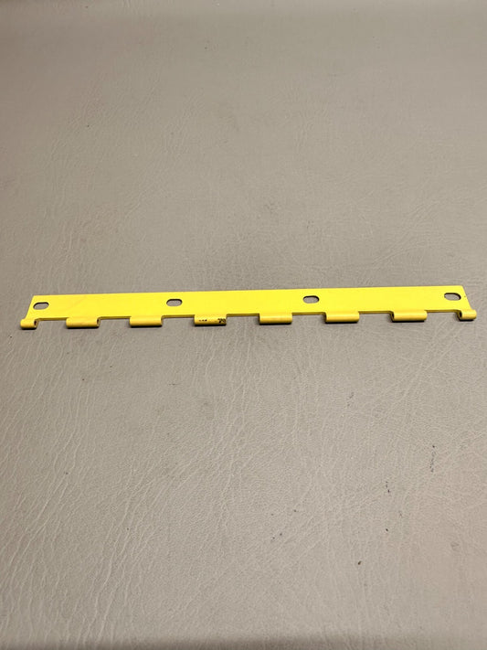 0523816-4 Cessna Hinge Half