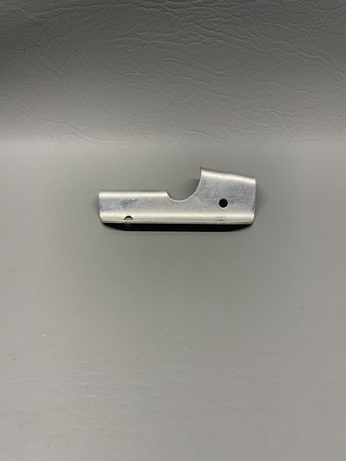 Cessna Bracket P/N 0752000-135 (NEW)