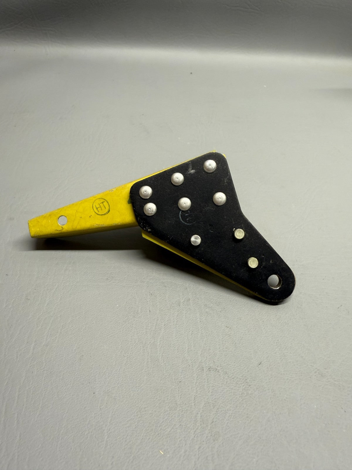 15653-10 Piper Rib Assy