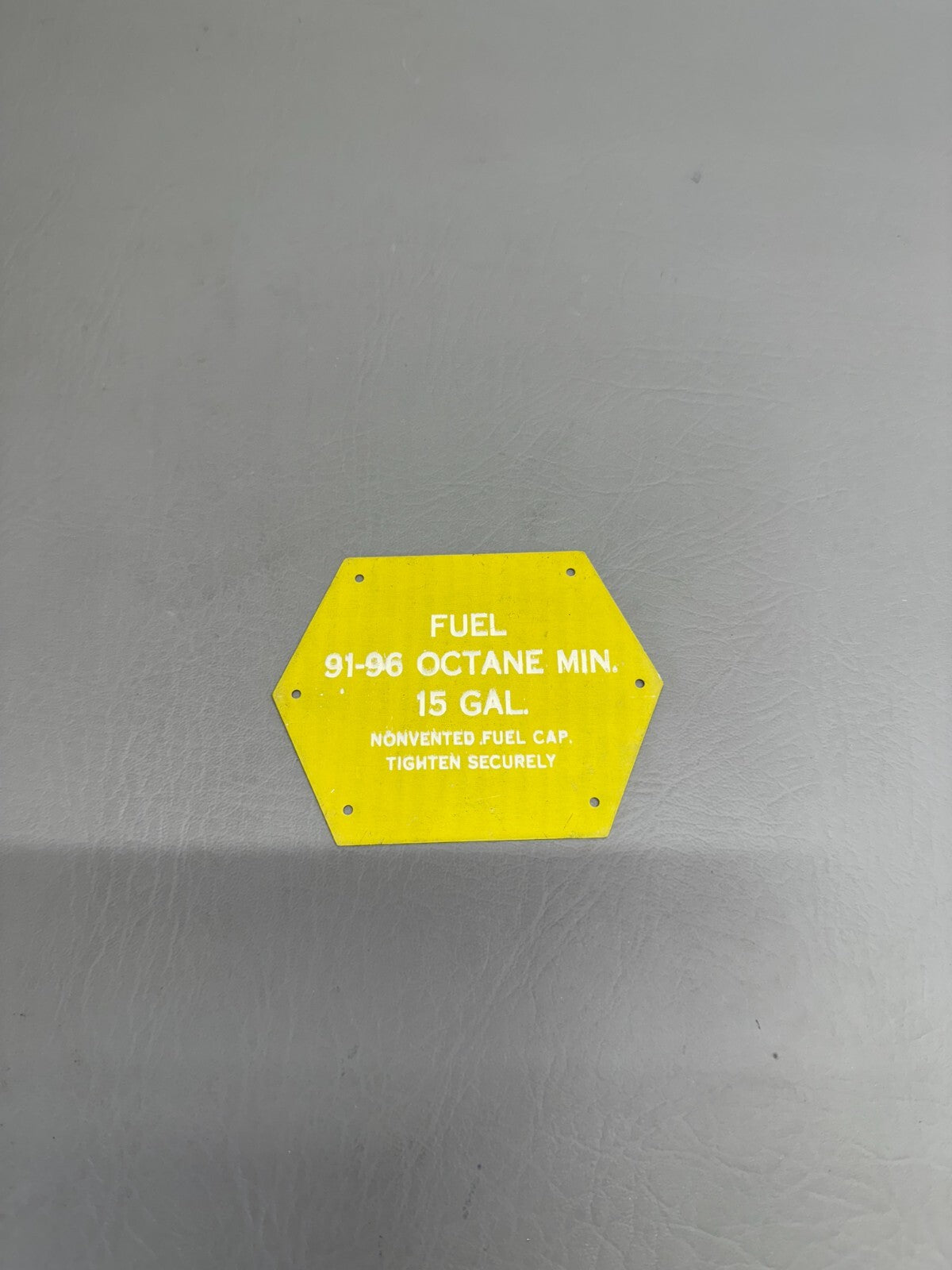 25654-006 Piper Plate