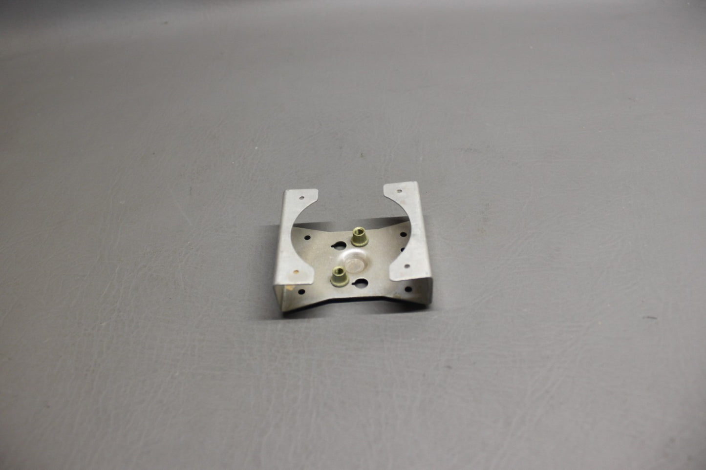 0711063-1 Cessna Bracket Assy