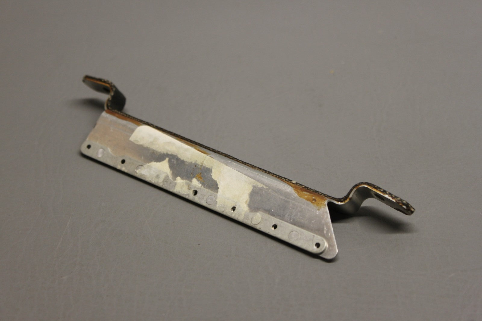 0850007-4 Cessna Strap