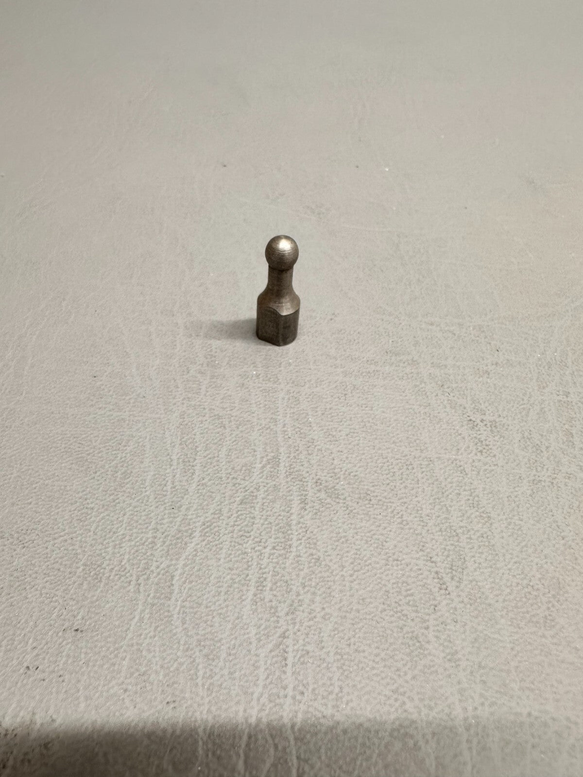 18349-002 Piper Door Catch Stud