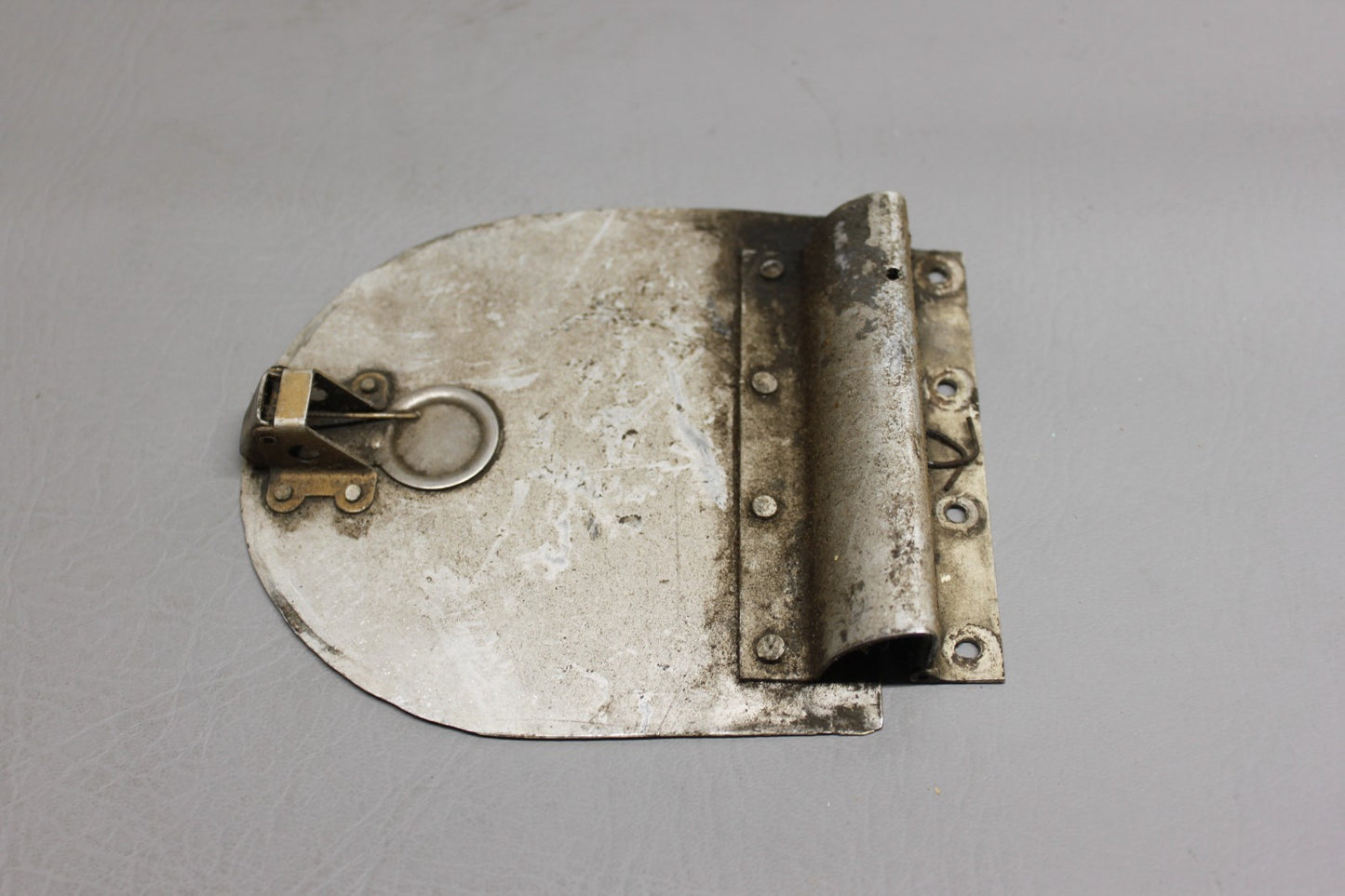 Cessna Oil Door