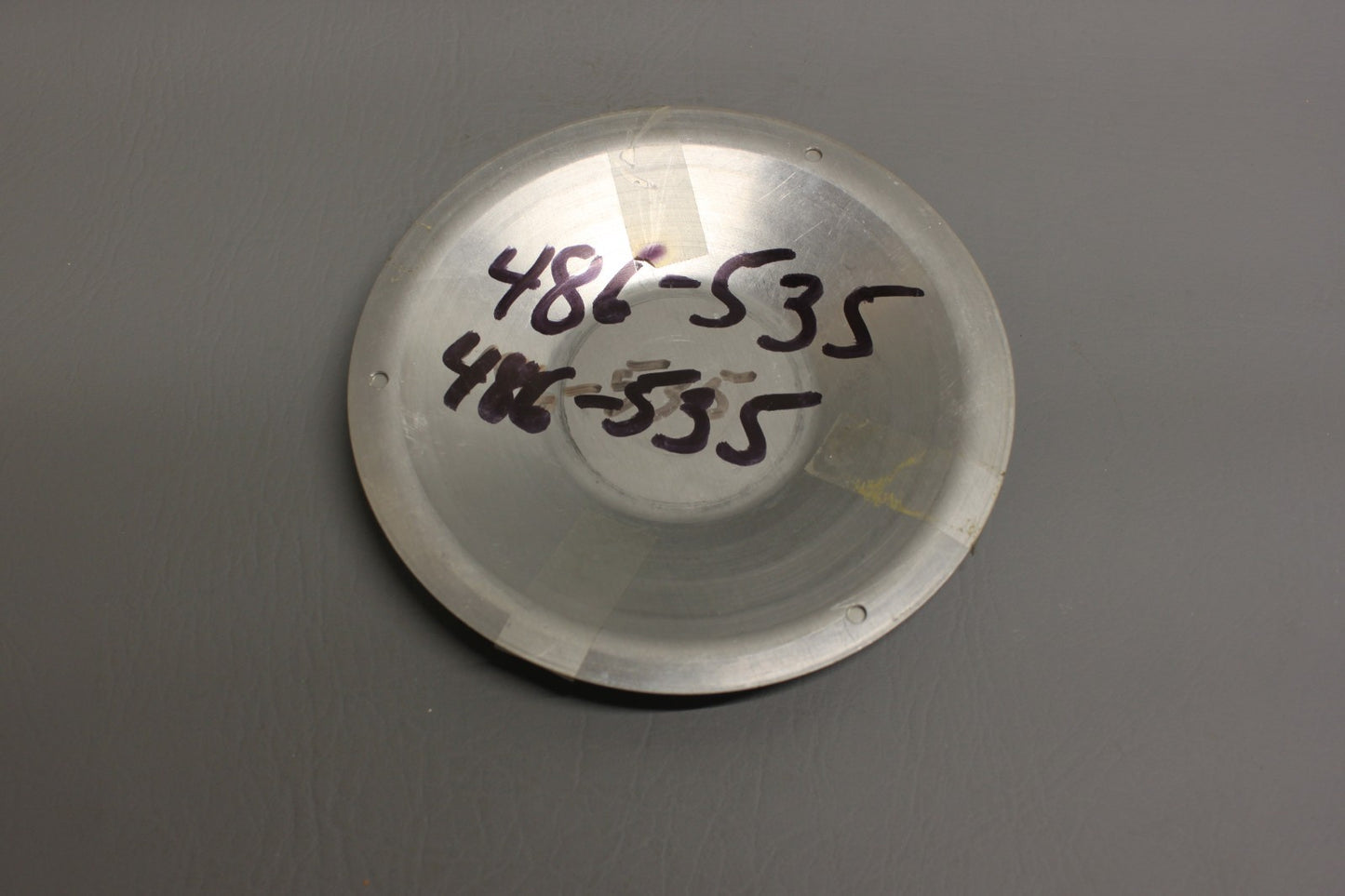486-535 Piper Dust Cover Hubcap