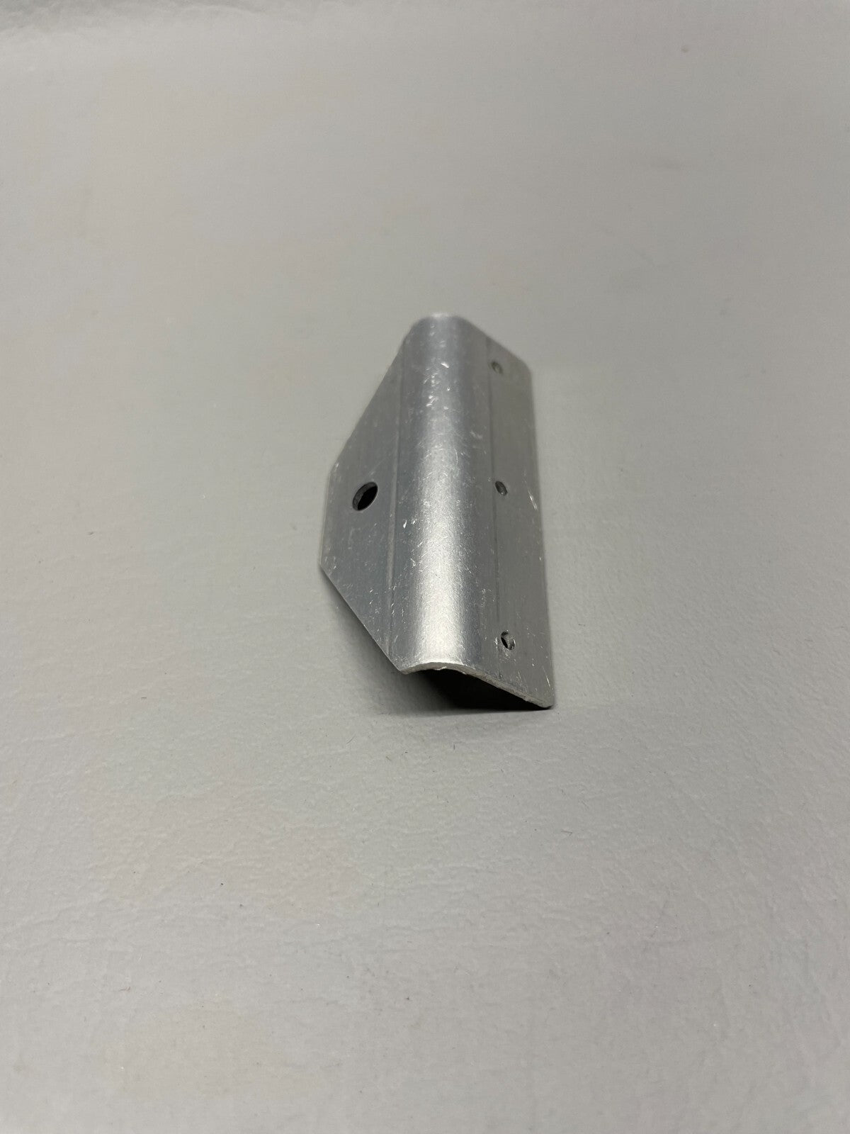 Cessna Angle P/N 0713070-12 (NEW)