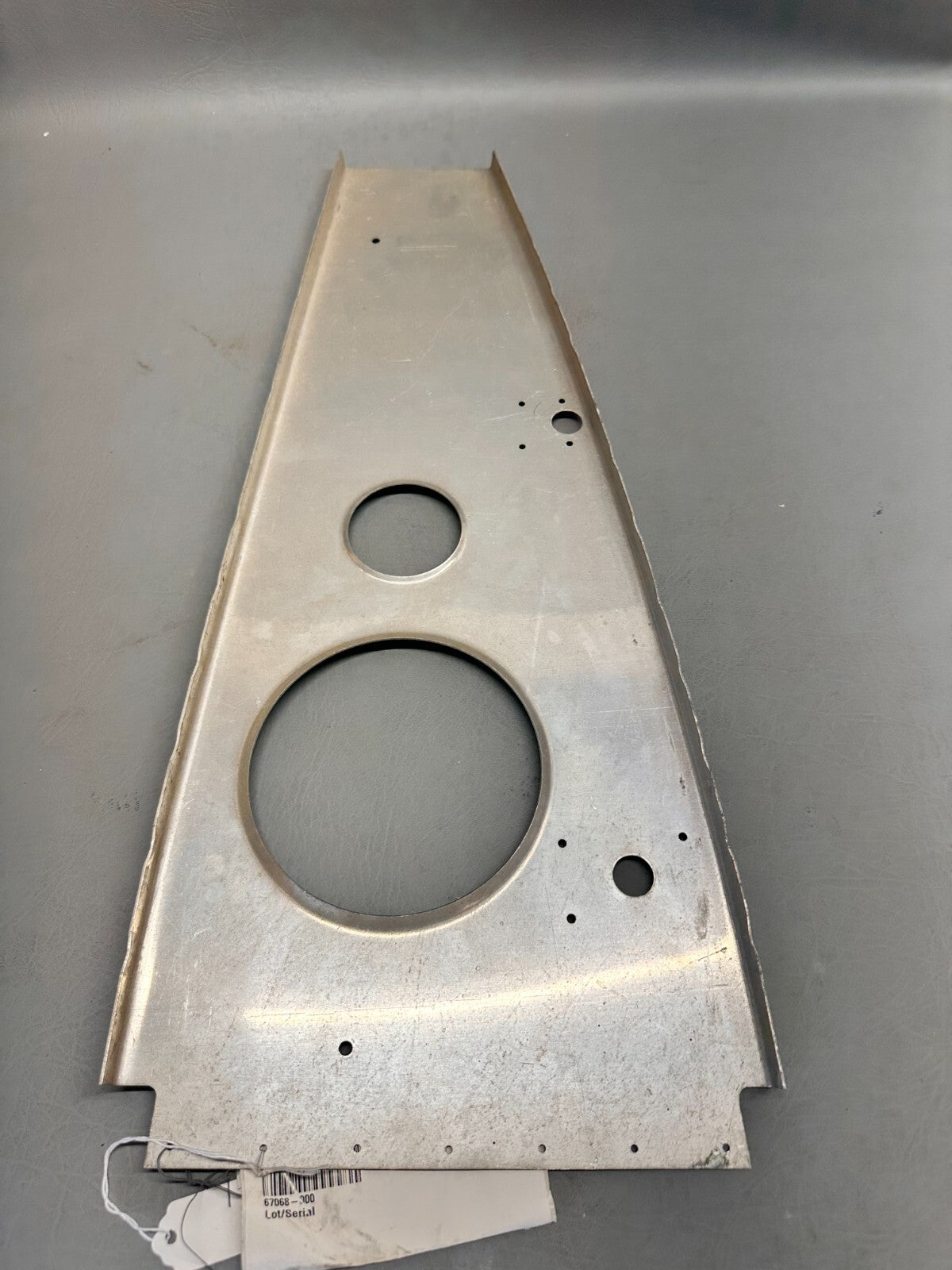 67068-000 Piper Rib