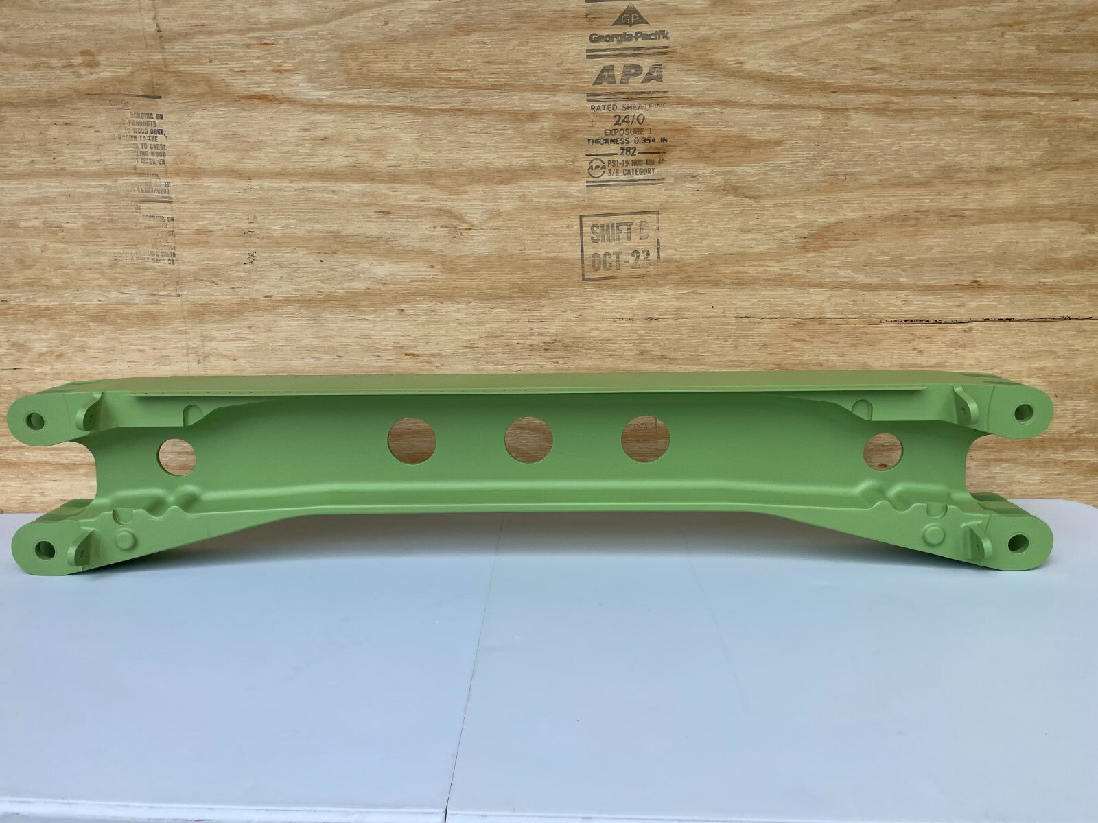Cessna T210/P210 Carry Through Wing Spar Assy P/N 2110001-1 (Cast 1210702-498)