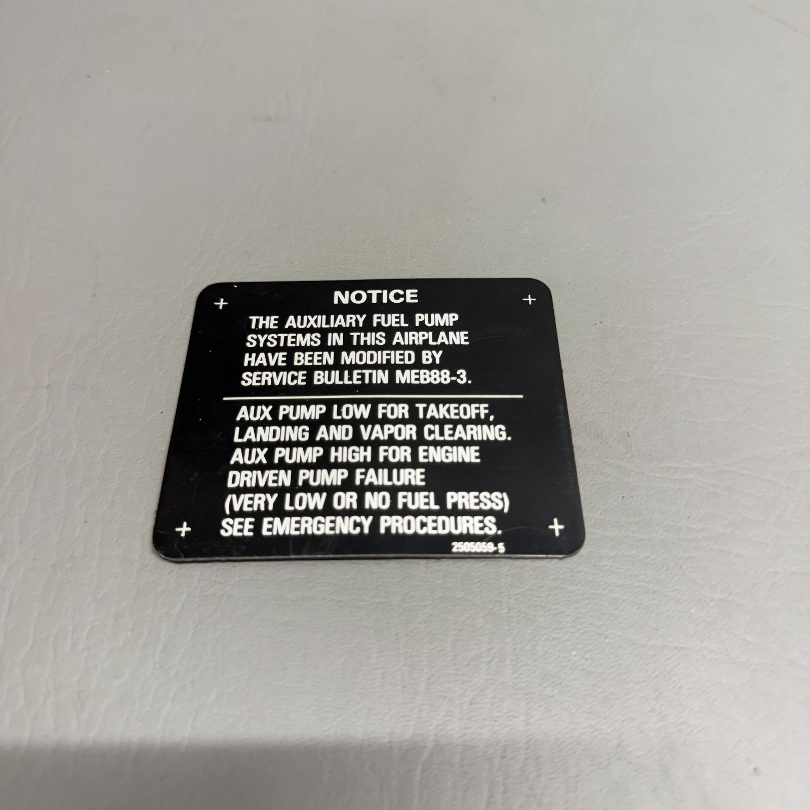 2505059-5 Cessna Auxiliary Fuel Pump Switch Placard
