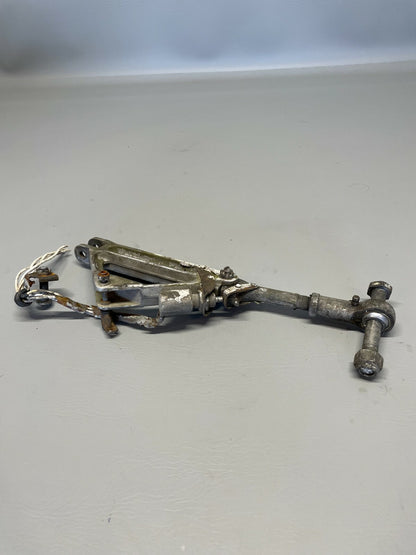 Piper Main Landing Gear Link Assy P/N 20766