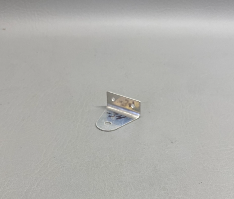 0752000-34 Cessna Bracket