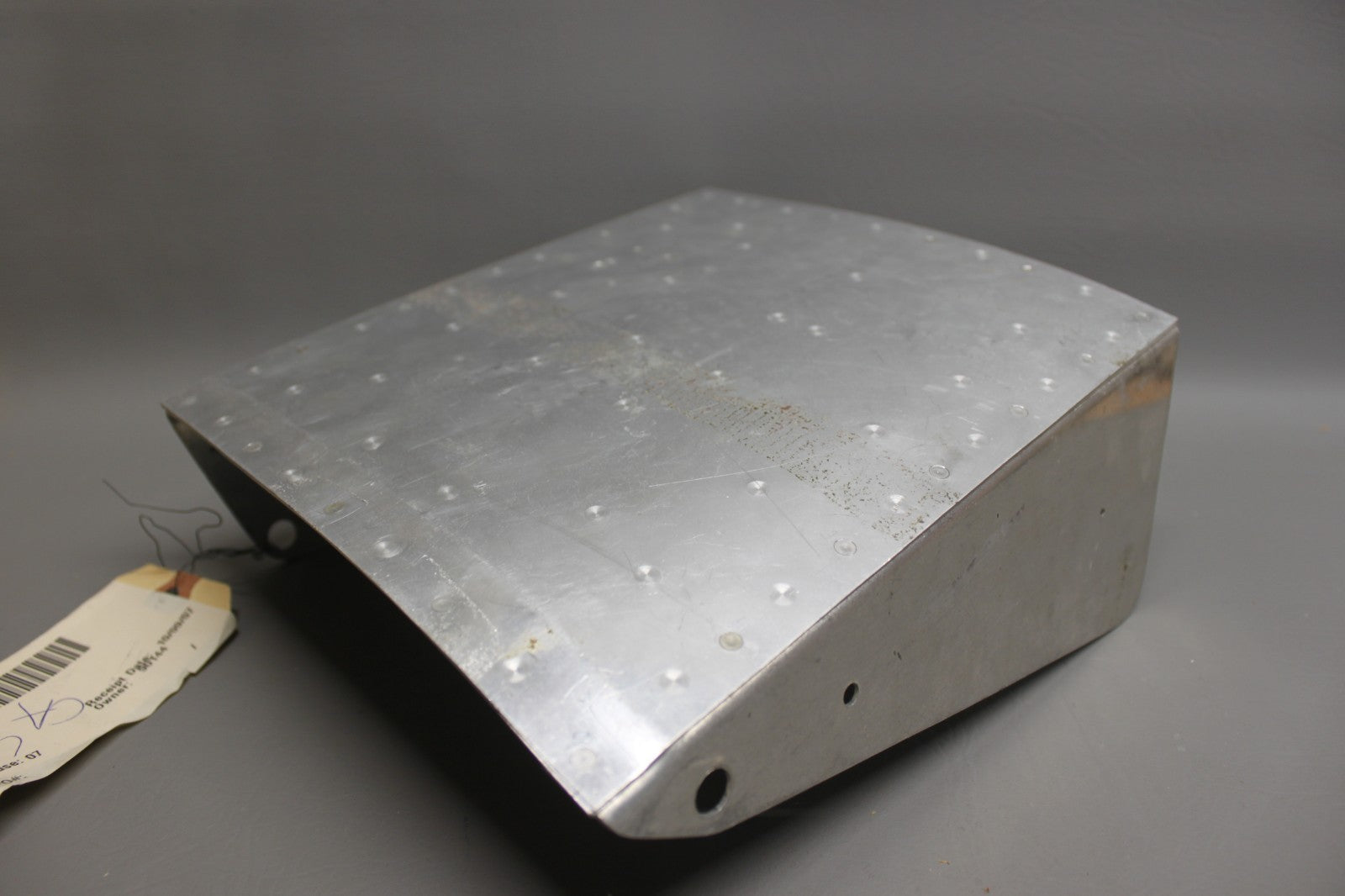 2252059-14 Cessna TR182/182RG Cowl Flap Assy RH