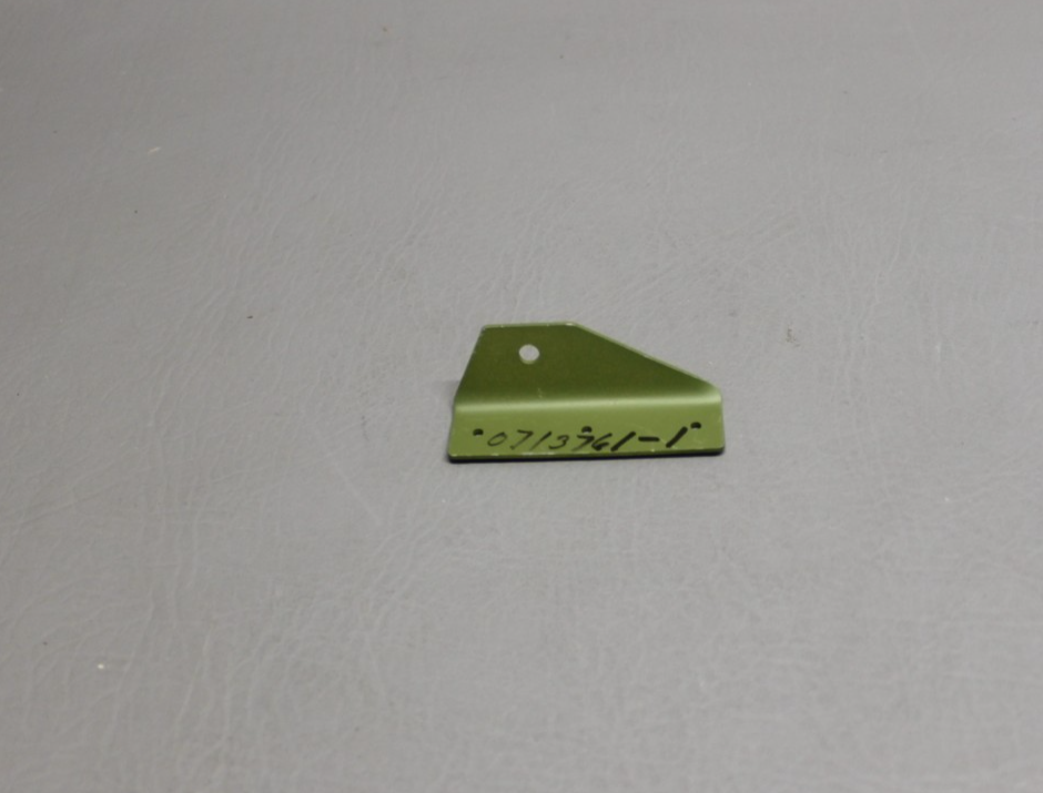 0713761-1 Cessna Parking Brake Bracket