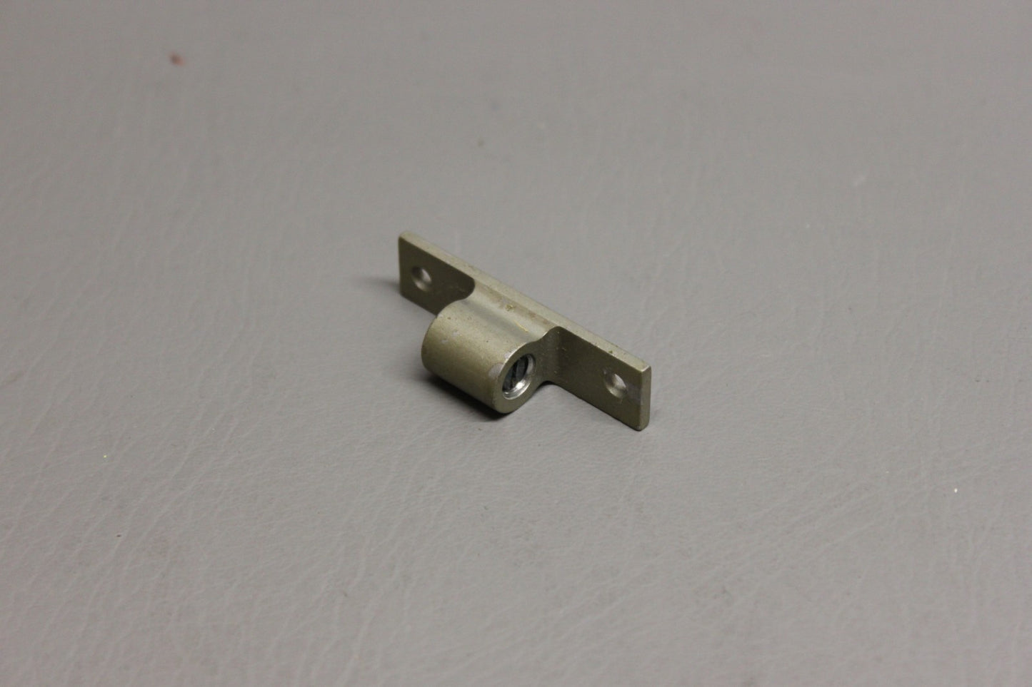 5111620-1 Cessna Stop