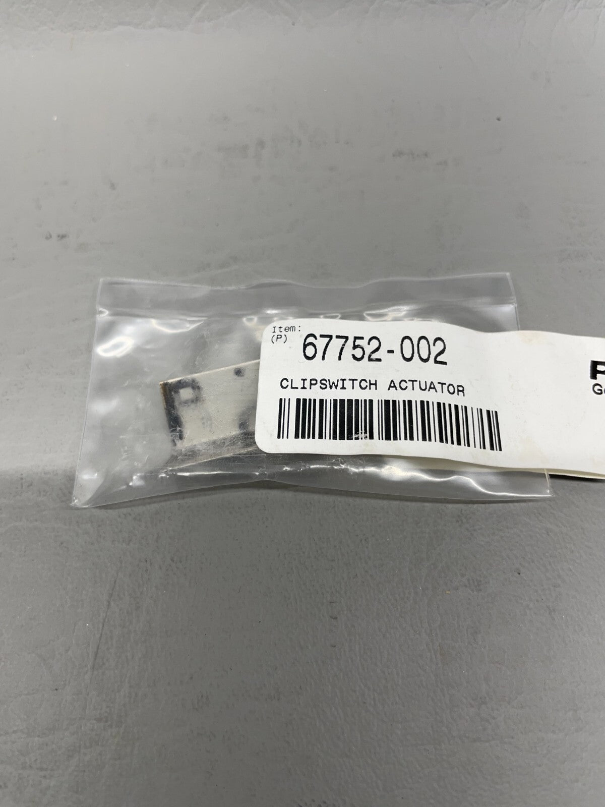 Piper Clipswitch Actuator P/N 67752-002