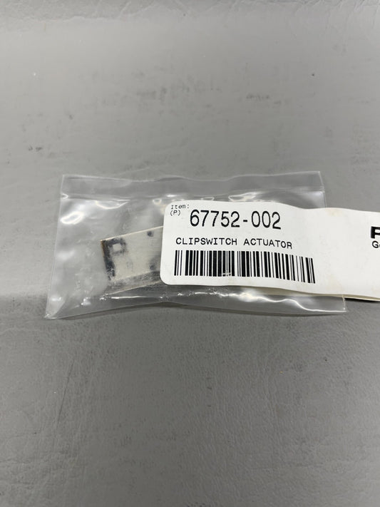Piper Clipswitch Actuator P/N 67752-002
