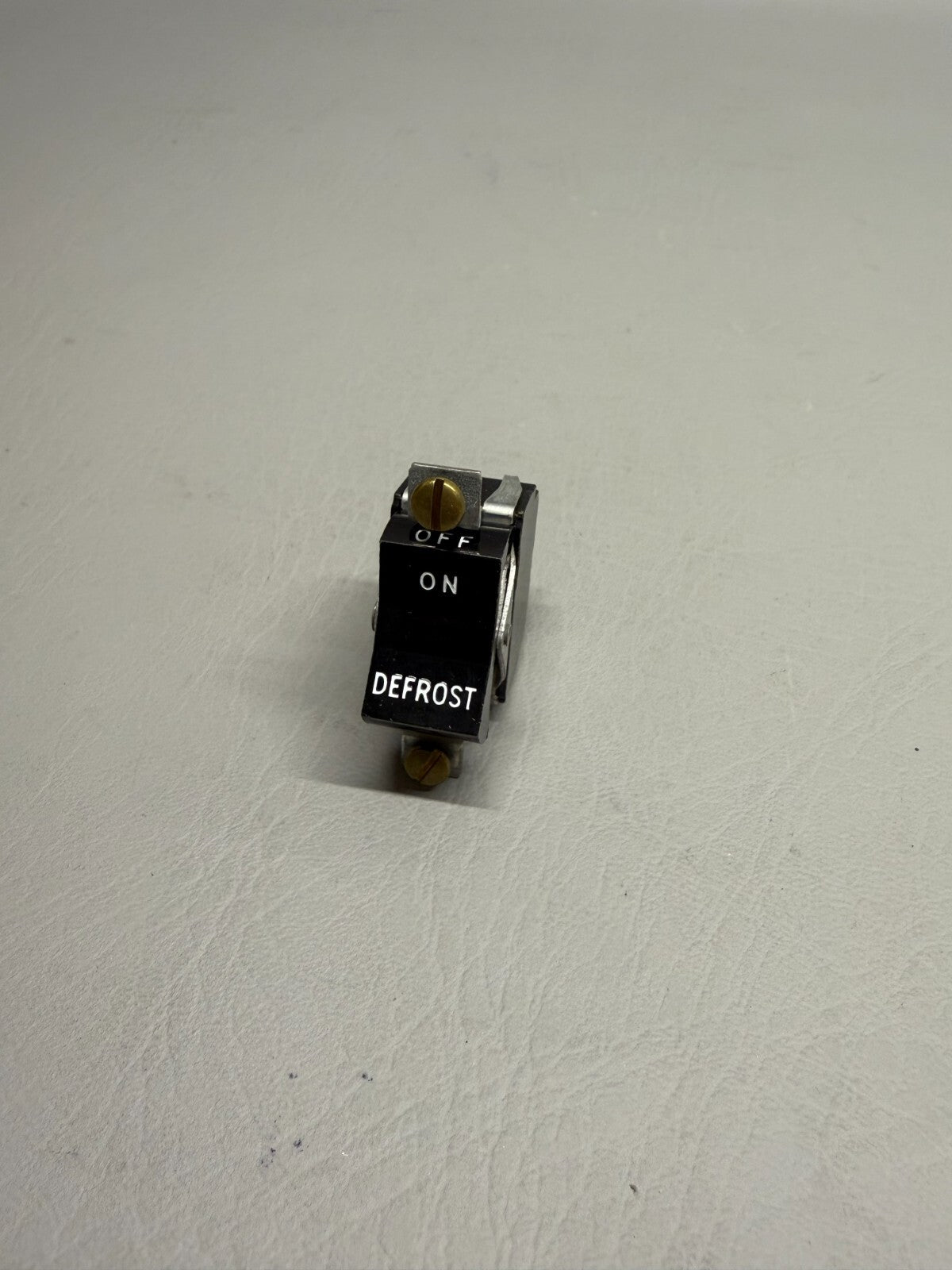 Piper Aircraft Switch Defrost P/N 99377-028 587-959