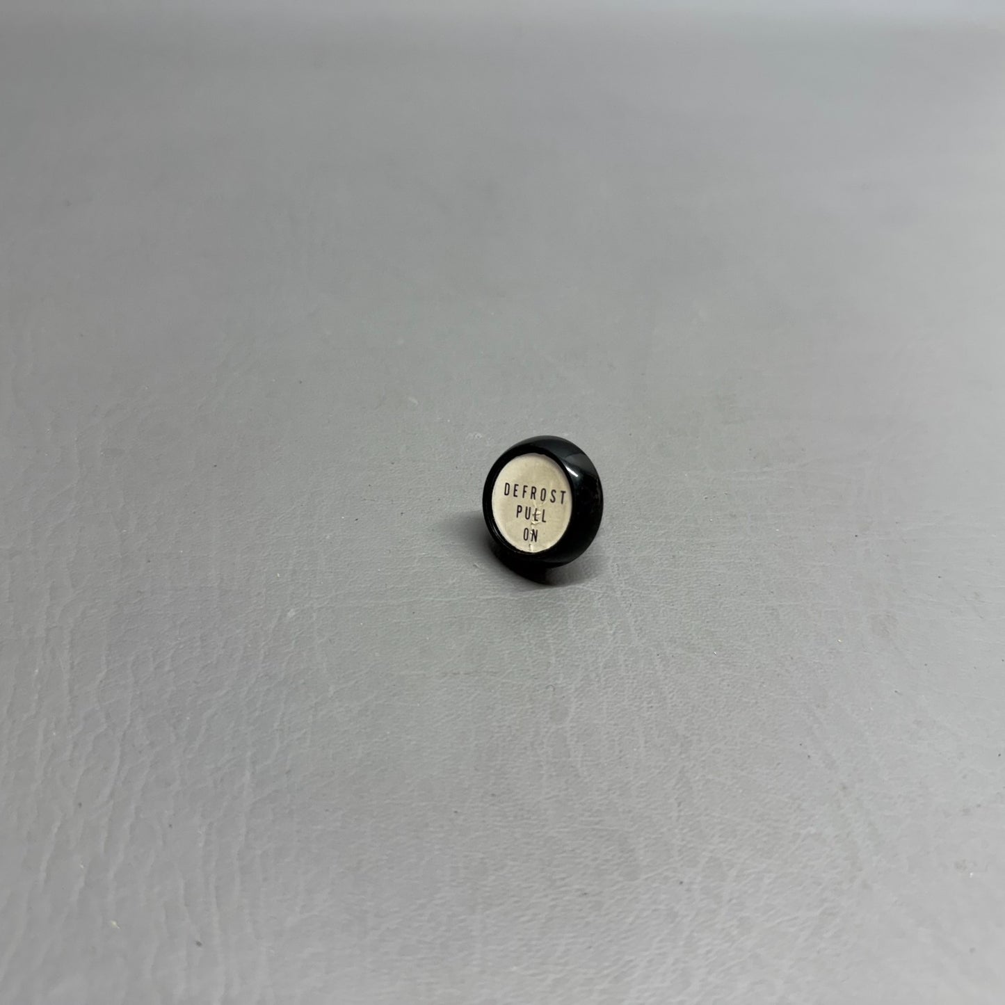 63914-005 Piper Defroster Knob