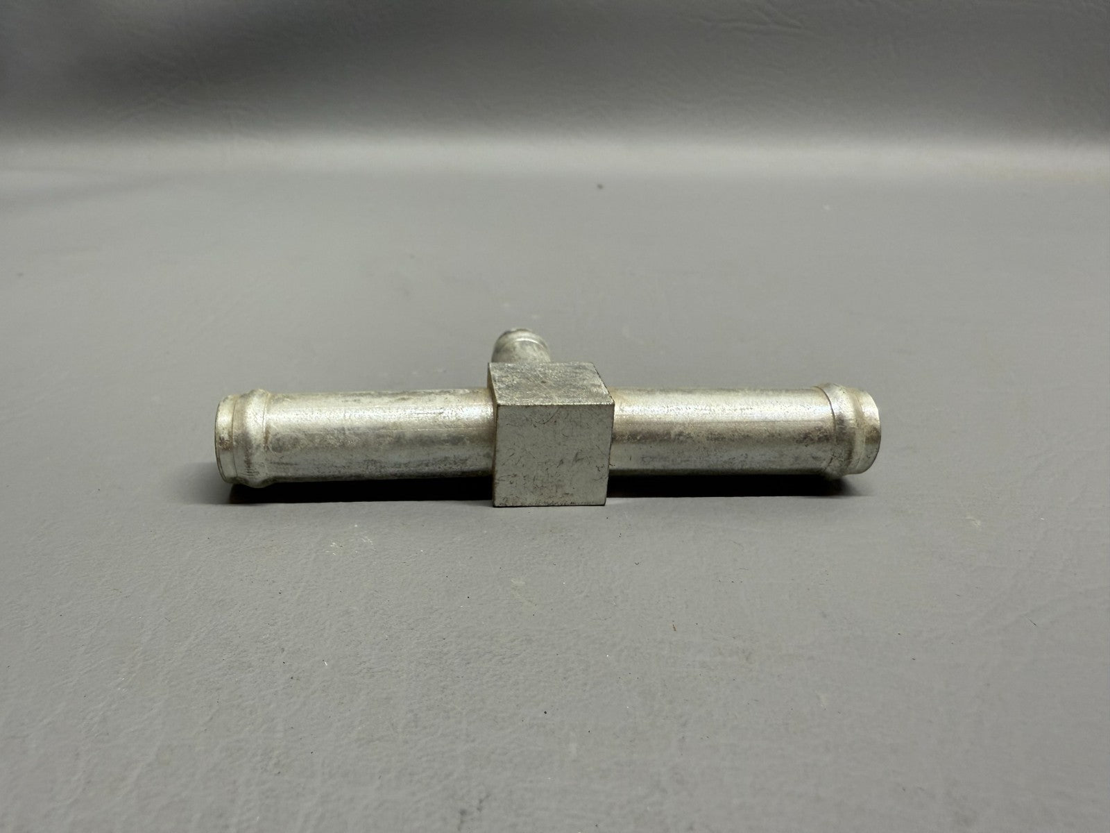 488-540 Piper Tee Fitting