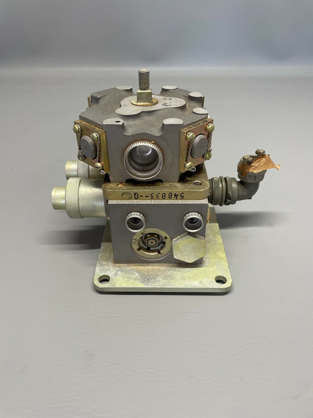 Bendix Hydraulic Valve Assy P/N 548150-2