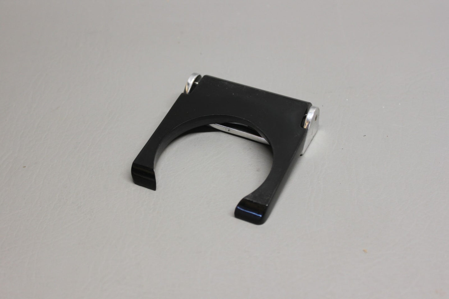 861998-401 Aircraft Holder