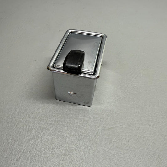 489-389 Piper Ashtray