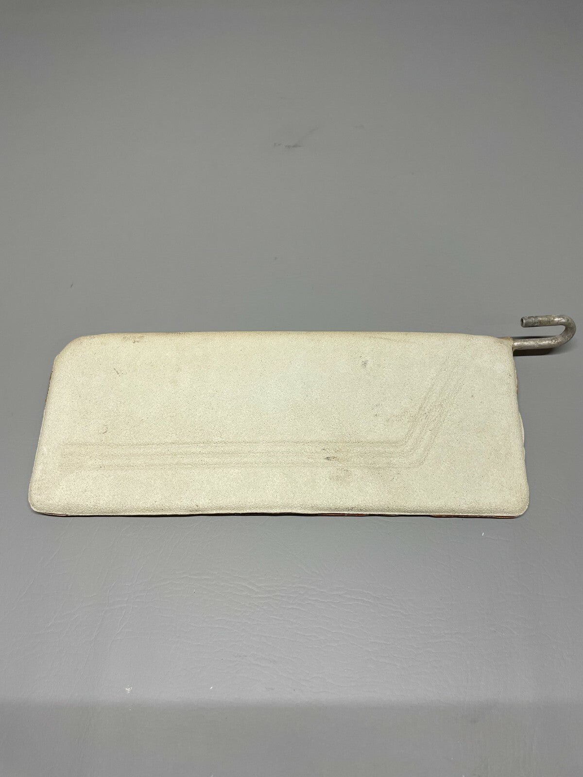 Cessna 172 Sun Visor LH