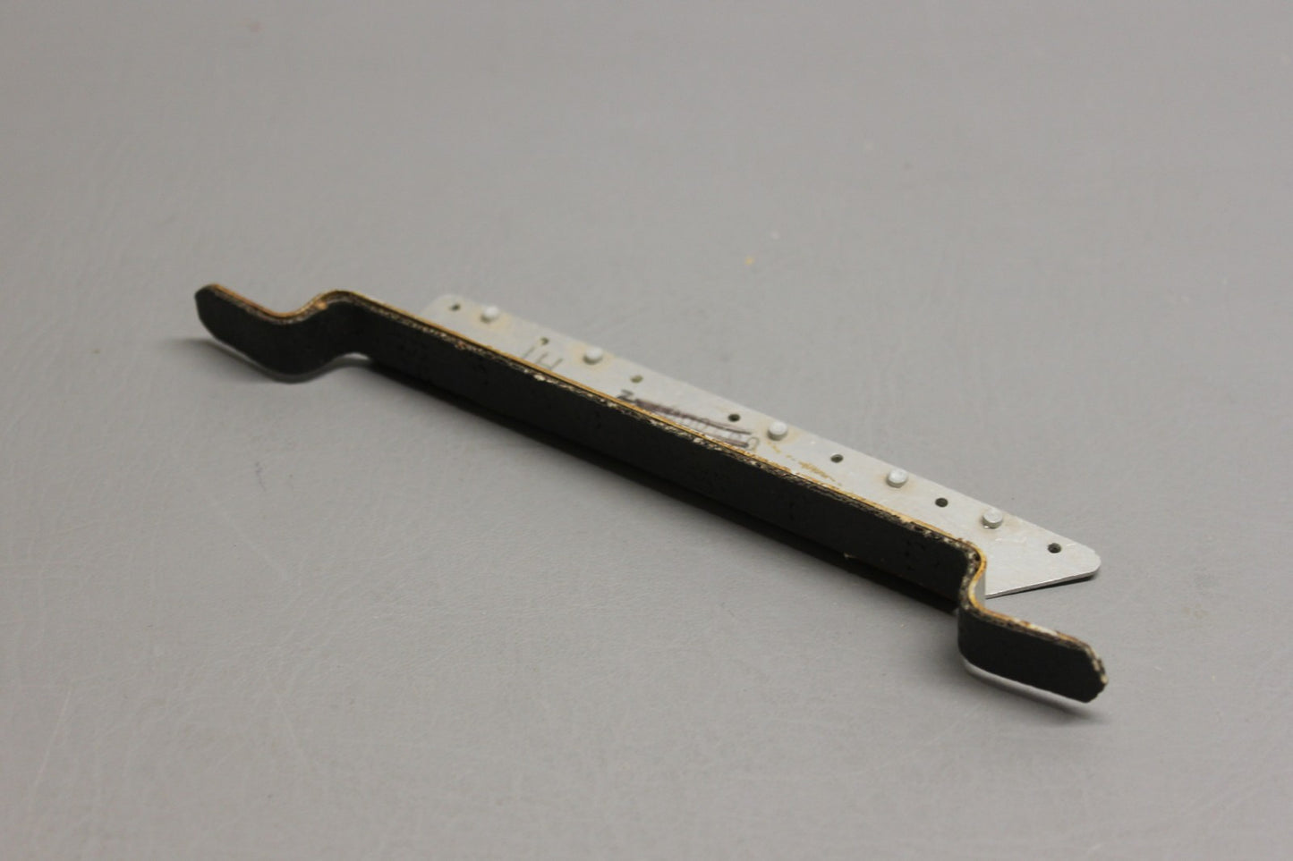 0850007-4 Cessna Strap