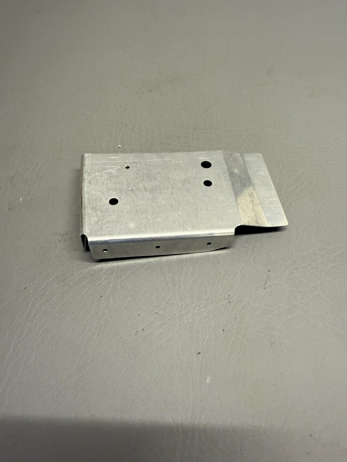 0713669-2 Cessna Bracket