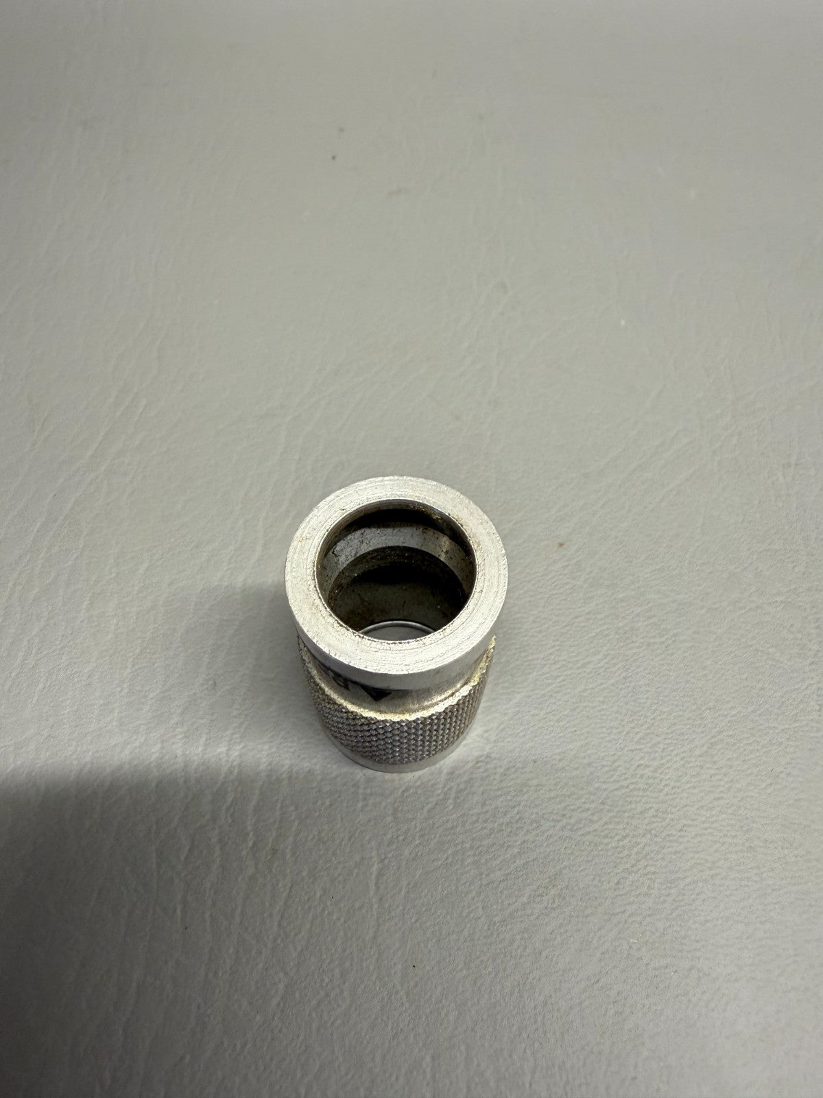 43851-000 Piper Sleeve