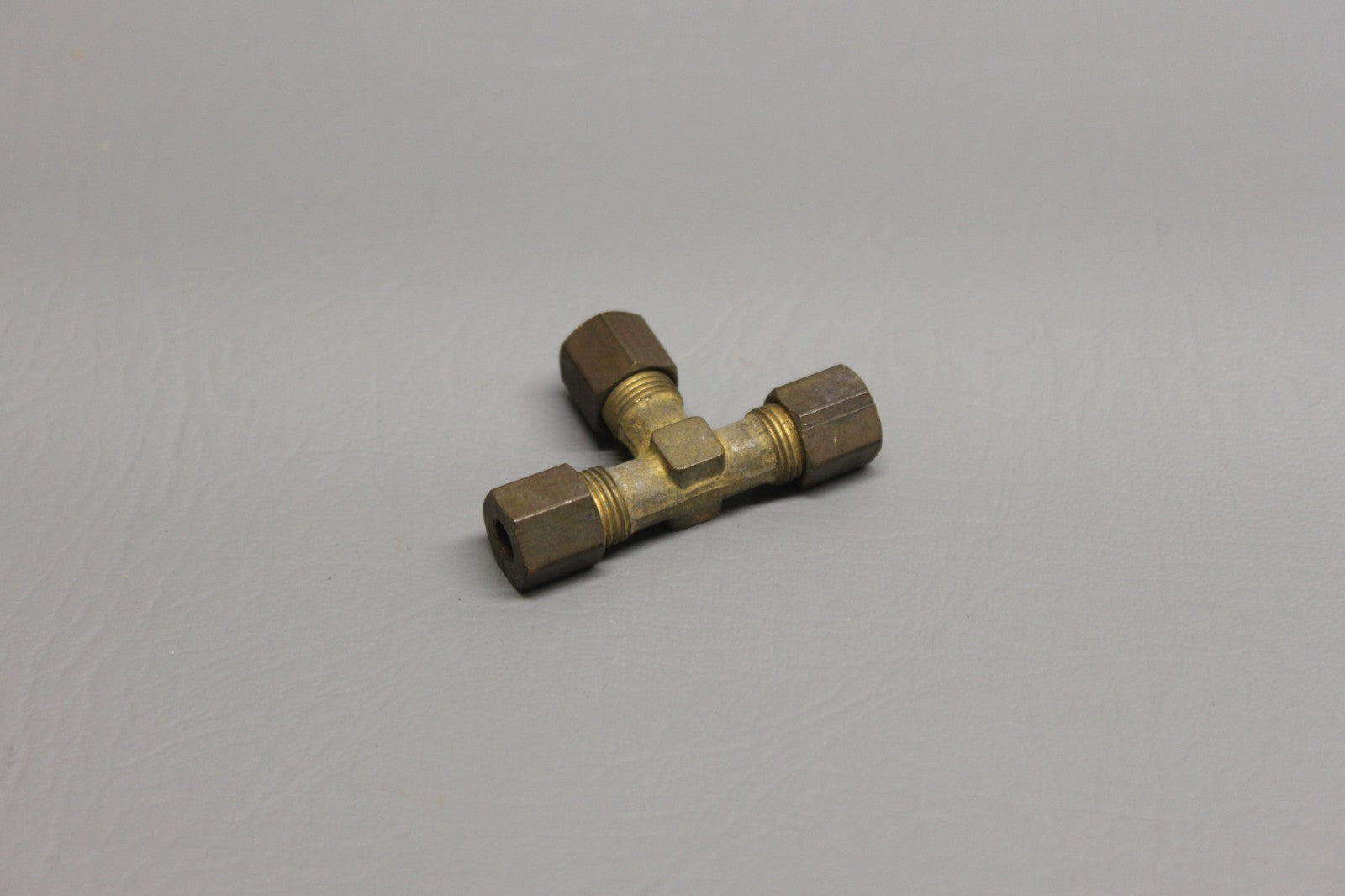 B26 Aircraft T-Valve