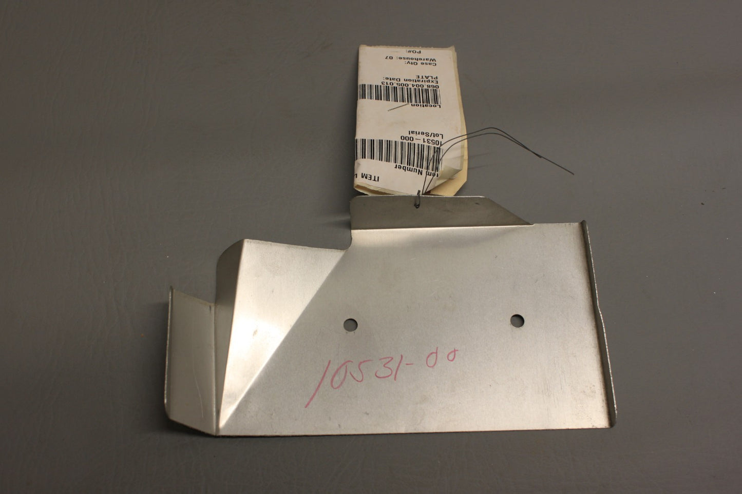 10531-000 Piper Plate