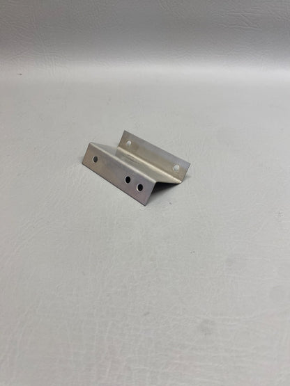 5653006-1 Cessna Bracket with 8130