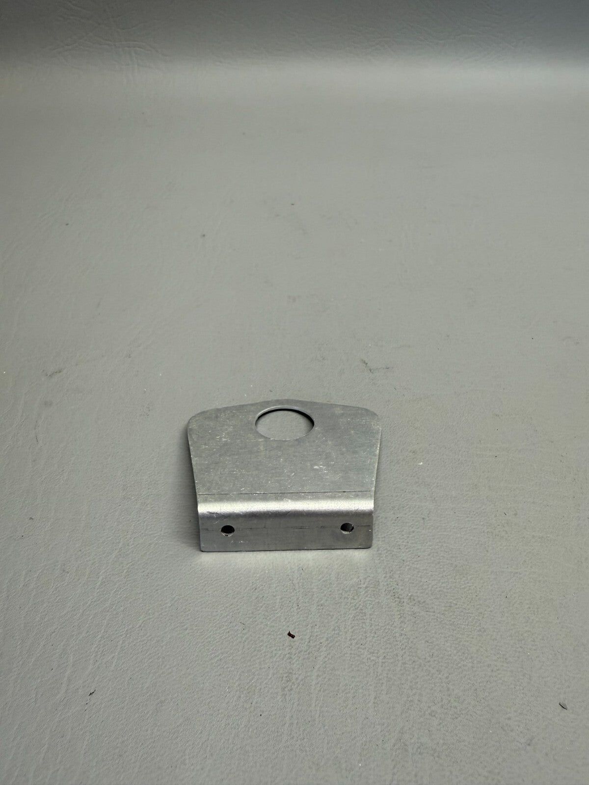 Cessna Cowl Mount P/N 0453003-3