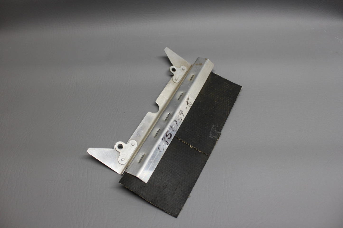 0851759-5 Cessna Baffle