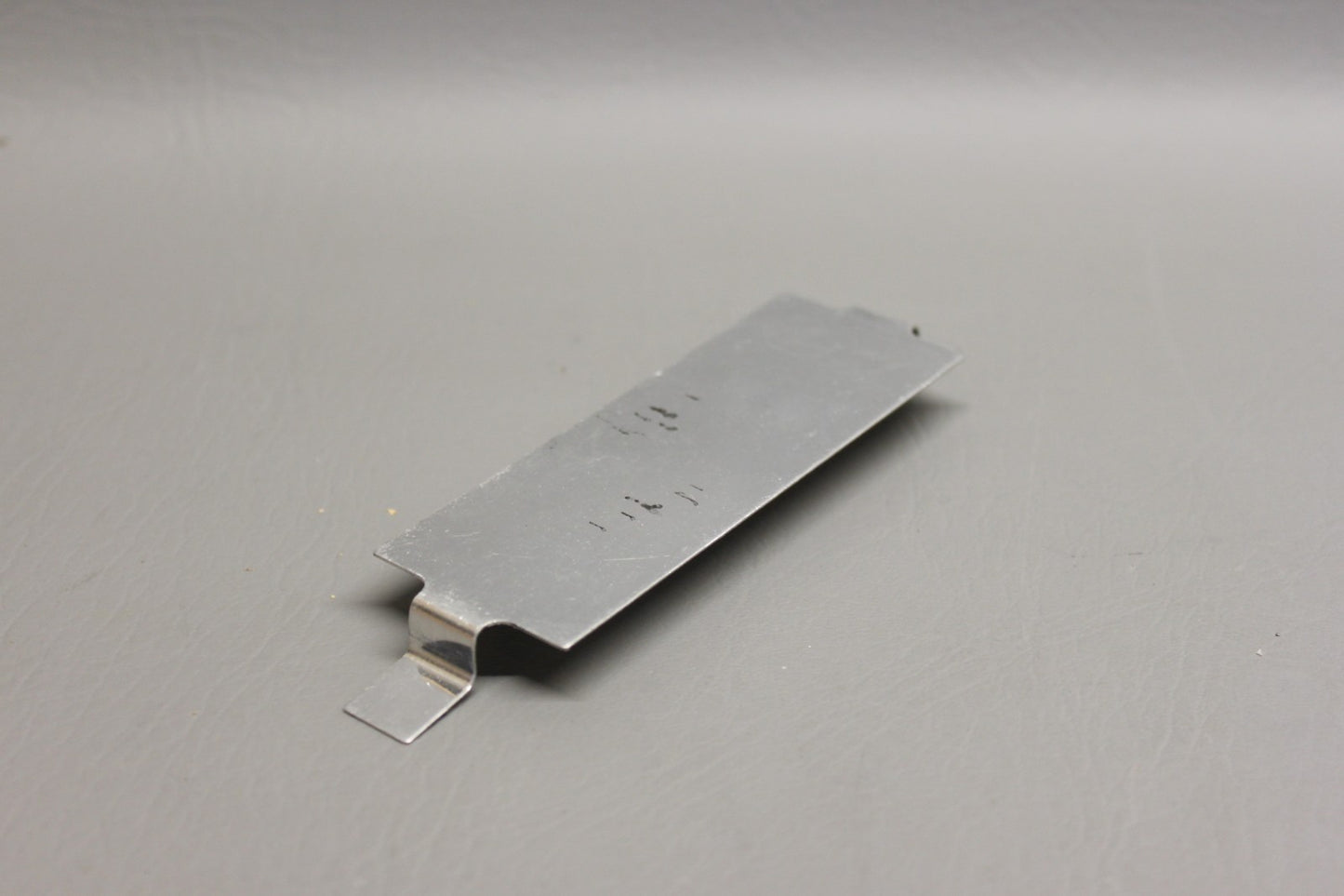 0750141-1 Cessna Heat Deflector
