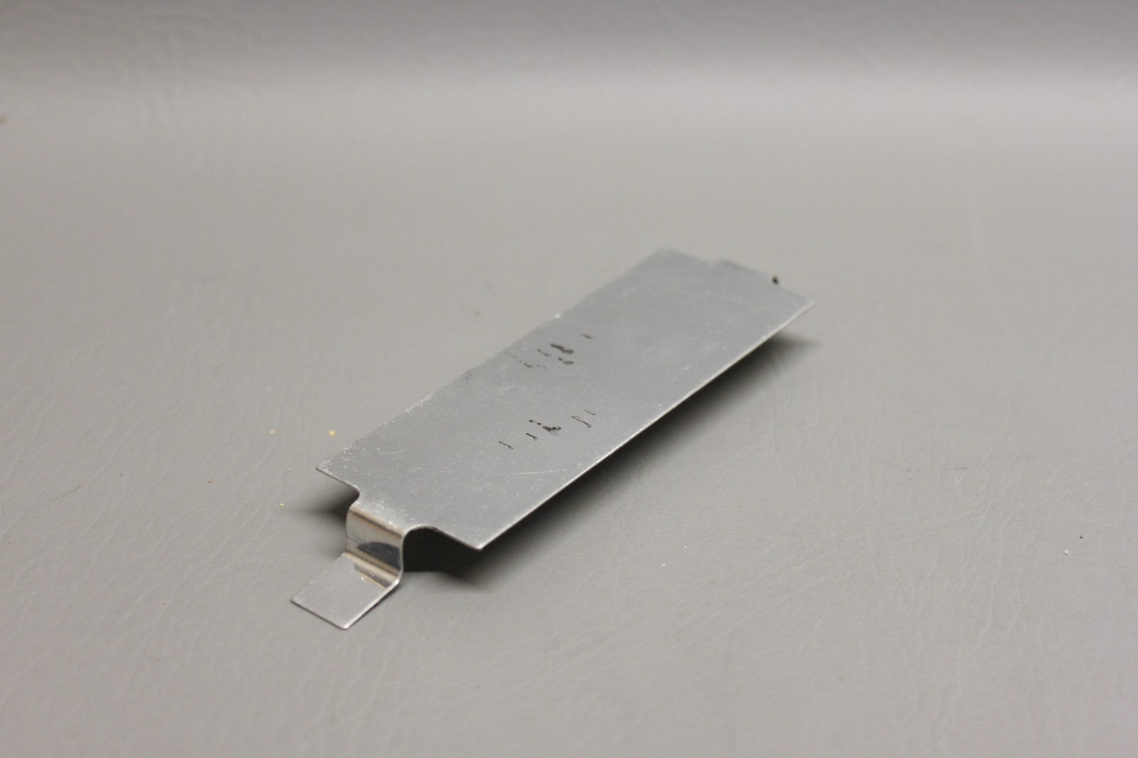0750141-1 Cessna Heat Deflector