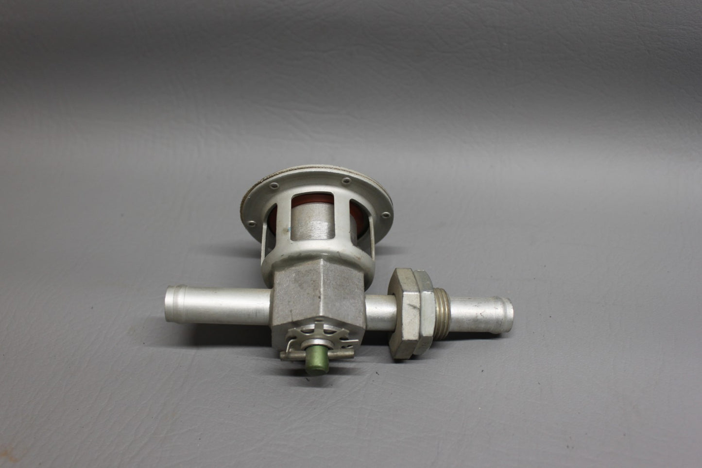 2H30-10 Vacuum Regulator (ALT P/N 584-220)