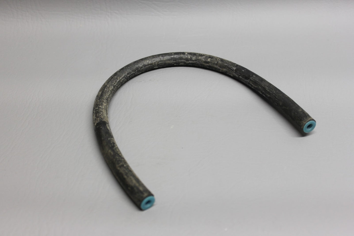 16633-047  Piper Hose Assy