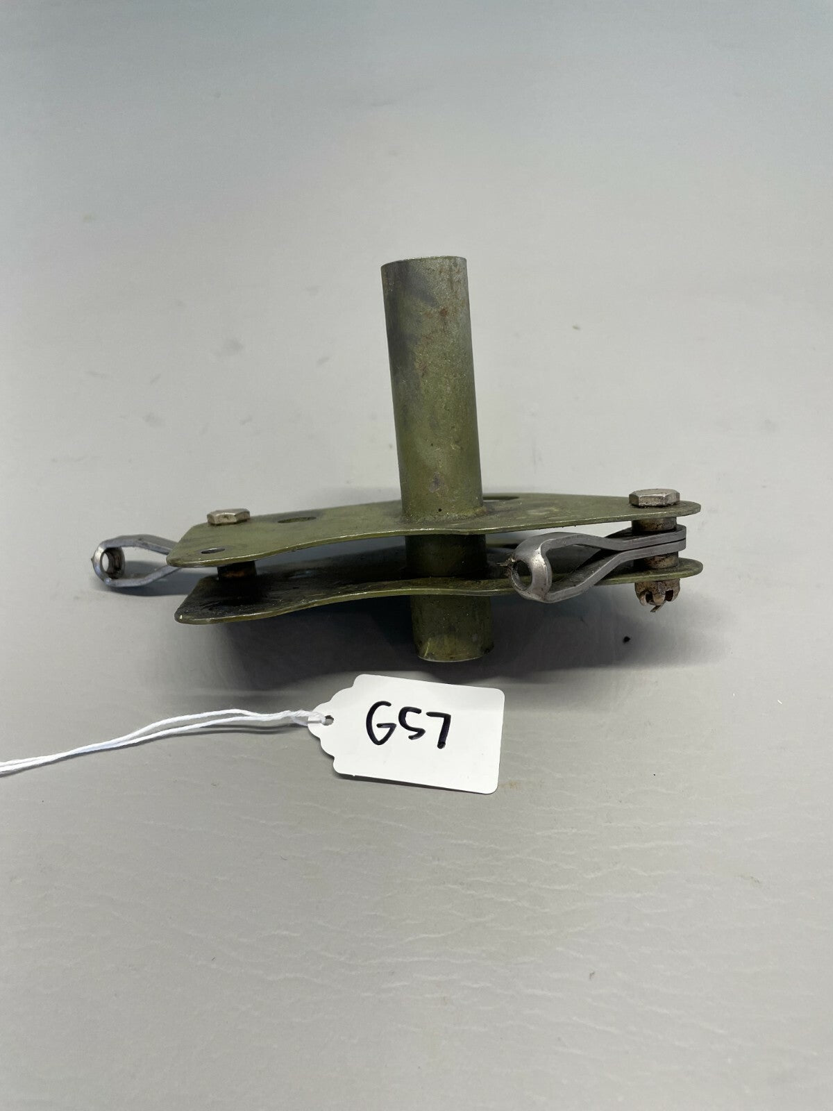 Cessna A185F Bellcrank P/N 0422430-807