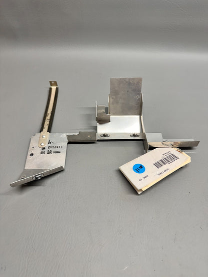 1557143-4 Cessna Baffle Assy