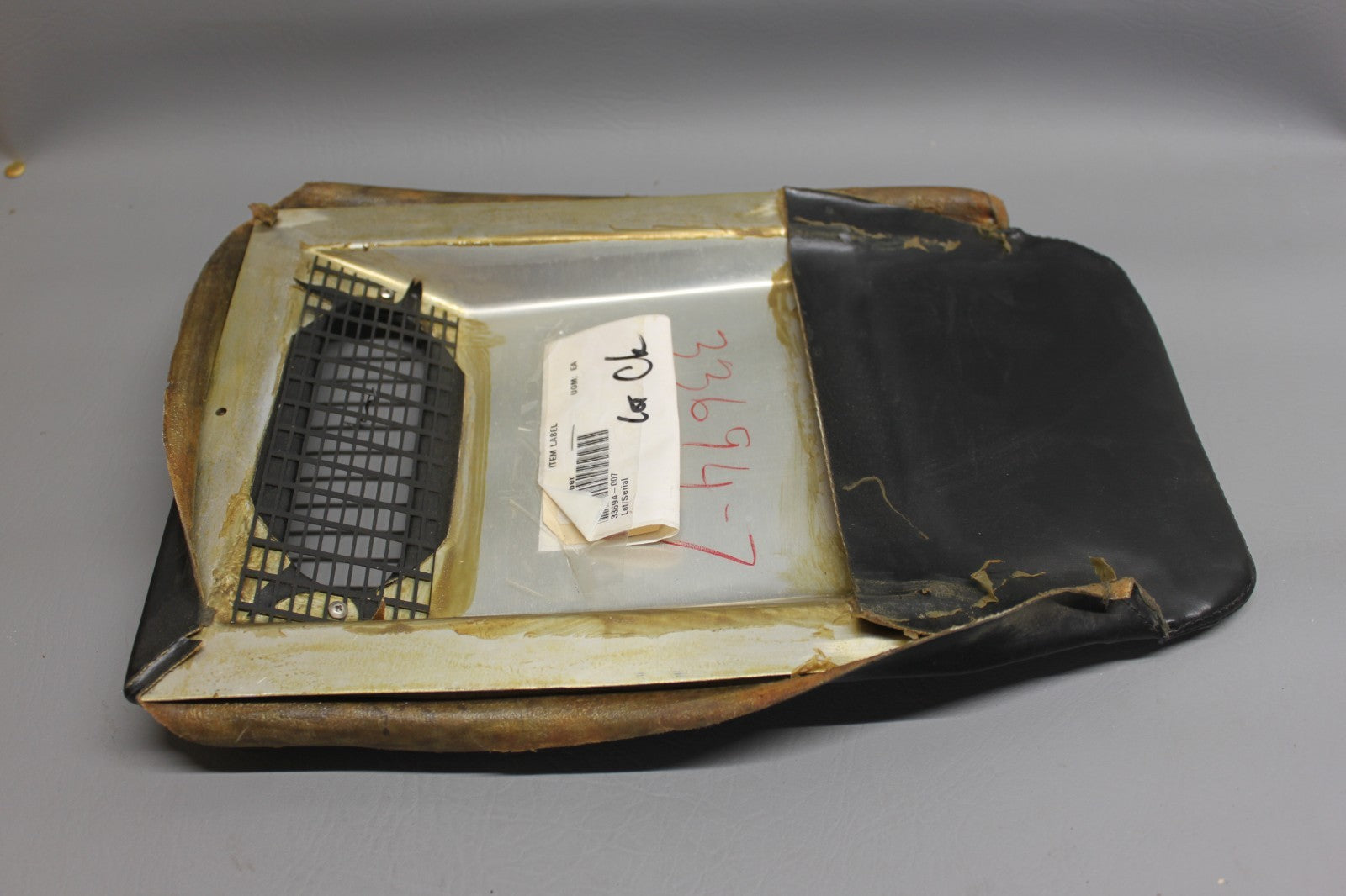 33694-007 Piper Cover Assy