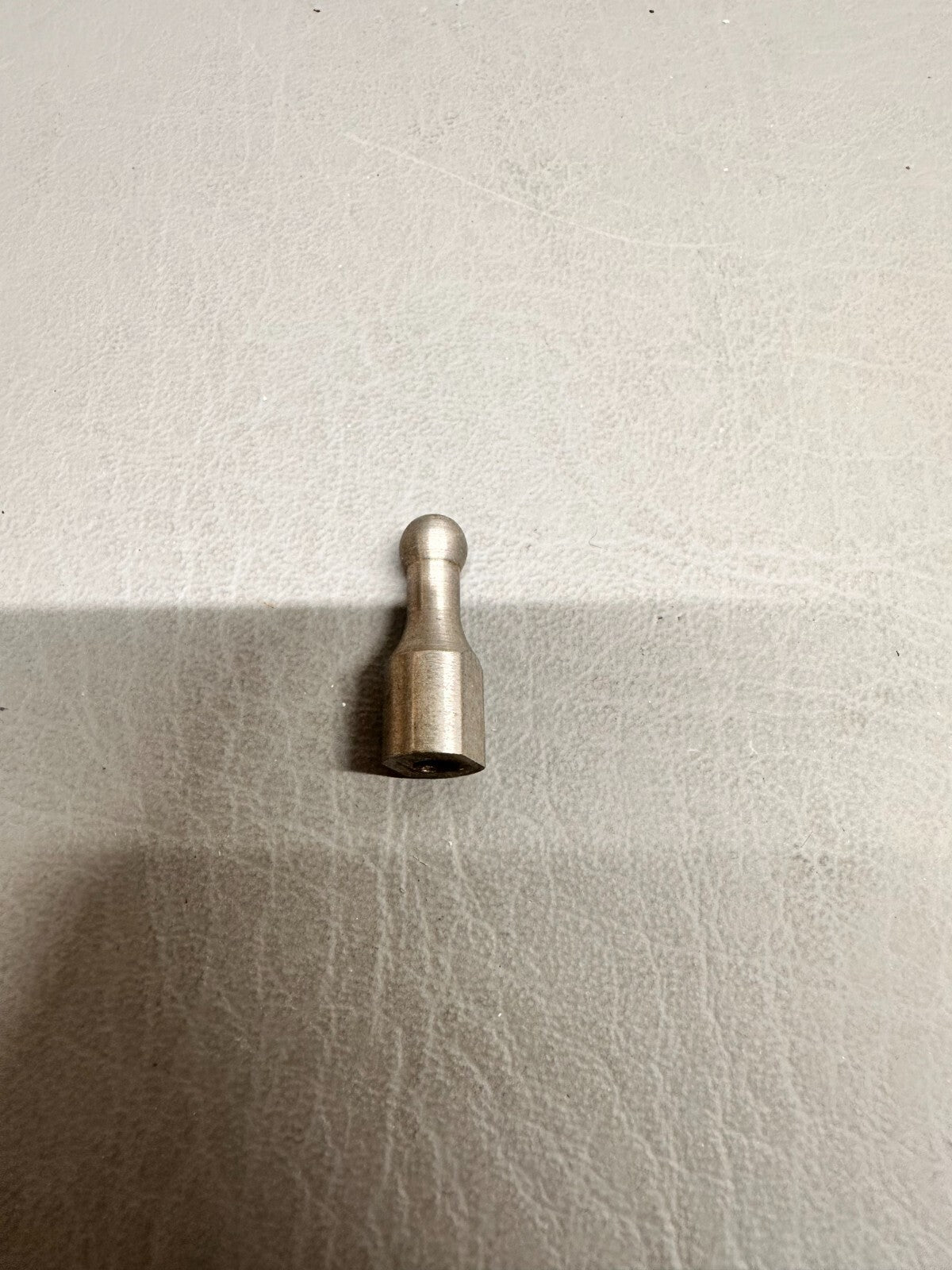 18349-002 Piper Door Catch Stud